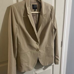 The Limited Tan Blazer with Notched Lapels and Fitted Silhouette